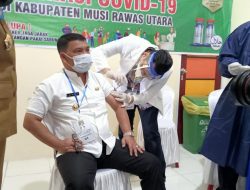 HDS Orang Pertama Suntik Vaksin Covid-19 di Kabupaten Muratara