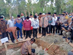 HD Sambangi Muratara Untuk Peletakan Batu Pertama Pembangunan Masjid Raya Riyadhul Jannah