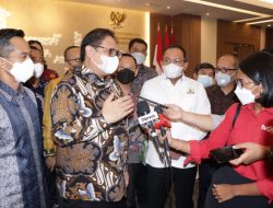 Menko Perekonomian Airlangga Apresiasi Kontribusi Bupati DRA Bangun Perekonomian Sumsel