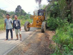 PT.SRG Berinisiatif Timbun Jalan Penghubung Desa Simpang Nibung dan Kecamatan Rawas Ilir