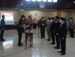 Lantik Dewan Pengawas dan Direktur PUD, Bupati Harapkan Untuk Sejahterakan Masyarakat