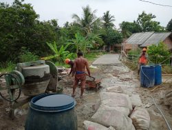 Melalui Dana Aspirasi Dewan Provinsi, Pembangunan Jalan Cor Rabat Beton Desa Kotabaru Tunas Tekom di Realiasikan