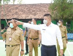 Bupati OKU Timur Tinjau langsung Pembelajaran Tatap Muka, di SMP N 1 Martapura