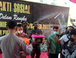 Latihan Batalyon Tim Pertempuran YONIF Raider 641/Beruang, Salurkan Bansos Pada Warga Desa Peracak