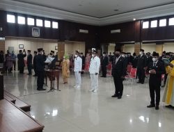 Wakil Bupati HM. Adi Purna Yudha SH, Lantik 83 Pejabat Eselon II, III dan IV