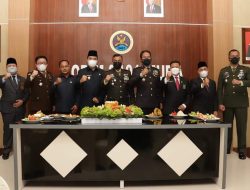 Datangi Markas Kodim 0401, Wabup Beni Hernedi Bareng Forkopimda Meriahkan HUT TNI