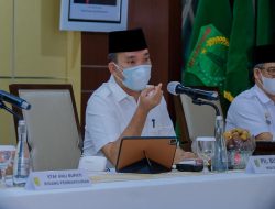 Plt Bupati Beni Hernedi Beri Mandat Asisten II Jabat Plt Kadis PUPR