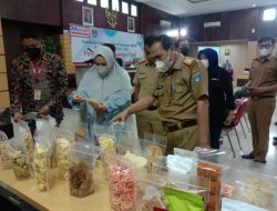 Sekda OKU Timur Buka Giat Sosialisasi Kemitraan dan Pembinaan UMKM