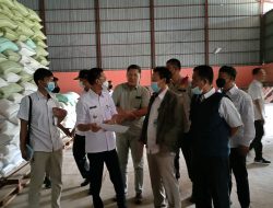 Wabup OKU Timur Pastikan Stok dan Sembilan Bahan Pokok Stabil Jelang Nataru