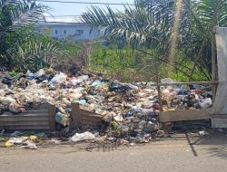 Krisis Penanganan, Warga Keluhkan Sampah Menumpuk dan Berserakan di Tegal Binangun Banyuasin