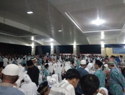 Antusias Kelurga Lepas Keberangkatan Jamaah Calon Haji Menuju Tanah Suci