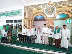 Bupati Lanosin Laksanakan Sholat Idul Adha di Masjid Istiqlal Desa Sido Mulyo