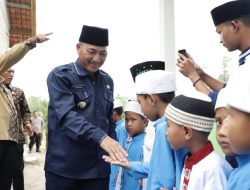 Pj Bupati Apriyadi Tandang ke Pondok Pesantren Sirojul Ulum