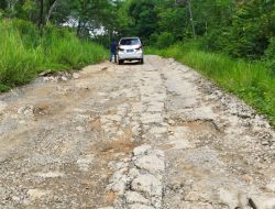 Jalan Kabupaten di Madang Suku III Rusak Parah, Dinas PUTR OKU Timur Bungkam