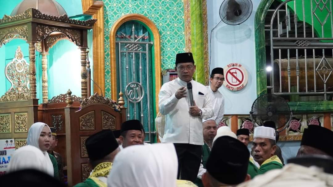 Bupati Secara Resmi Lepas Keberangkatan Calon Jamaah Haji Asal Muratara