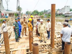 Pj Bupati Apriyadi Bangun Jembatan Hingga Perbaiki 36 Kilometer Jalan di Lalan